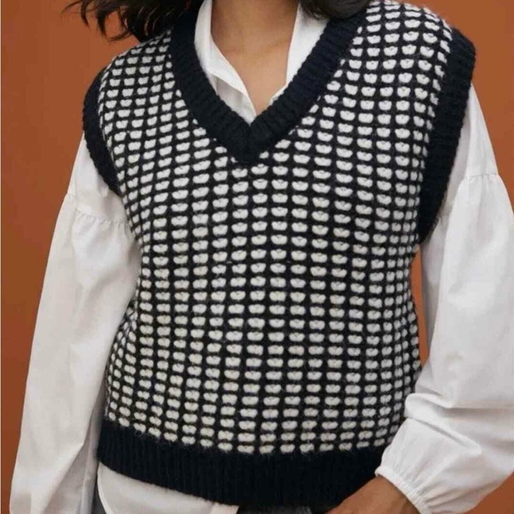 Find Me Now Anthropologie Sweater Vest Size XS - Picture 9 of 9